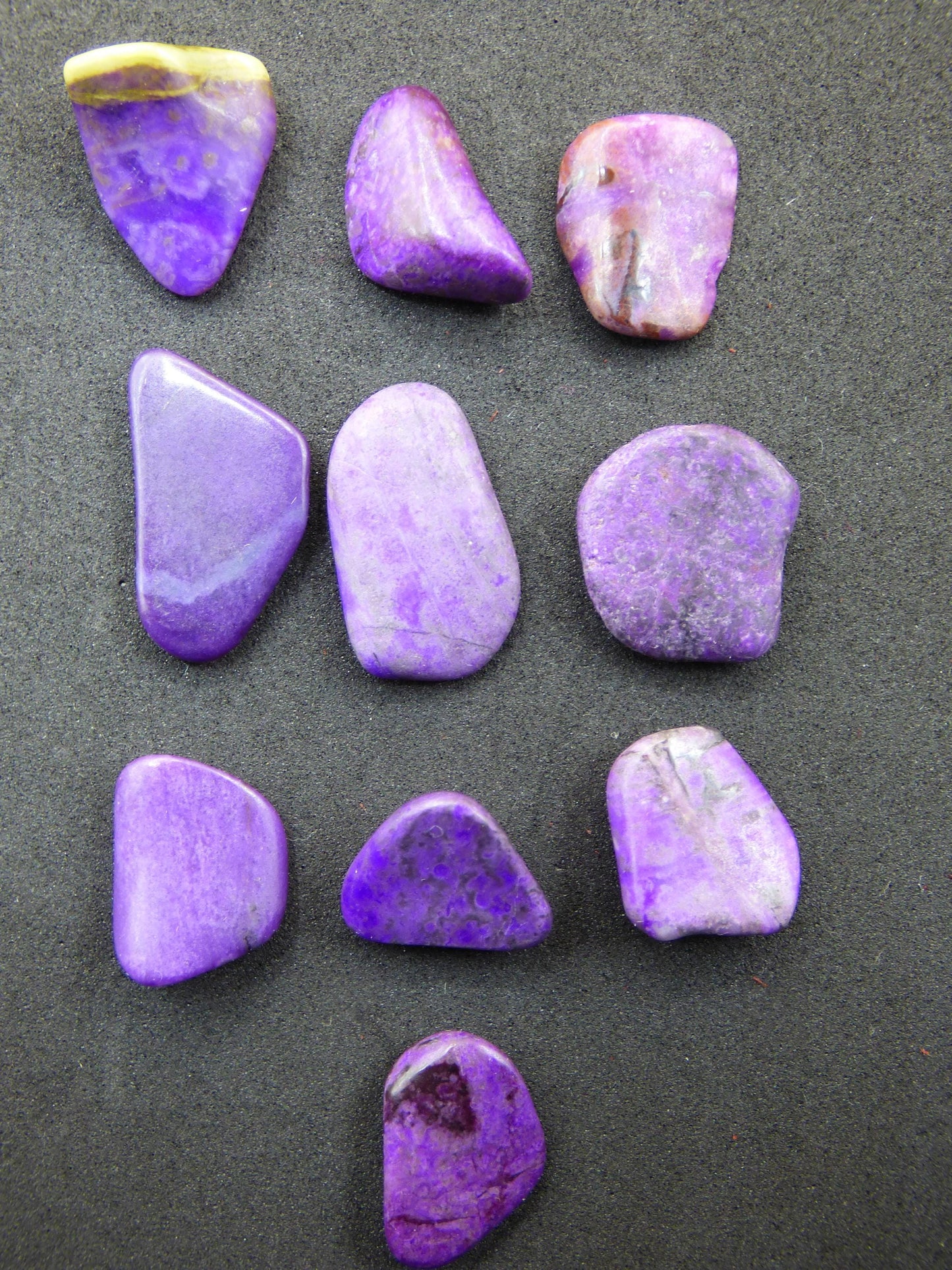Sugilite ~ pierre décorative pierre de guérison méditation énergie pierre précieuse tambour pierre cristal énergie minérale violet rose investissement investissement naturel