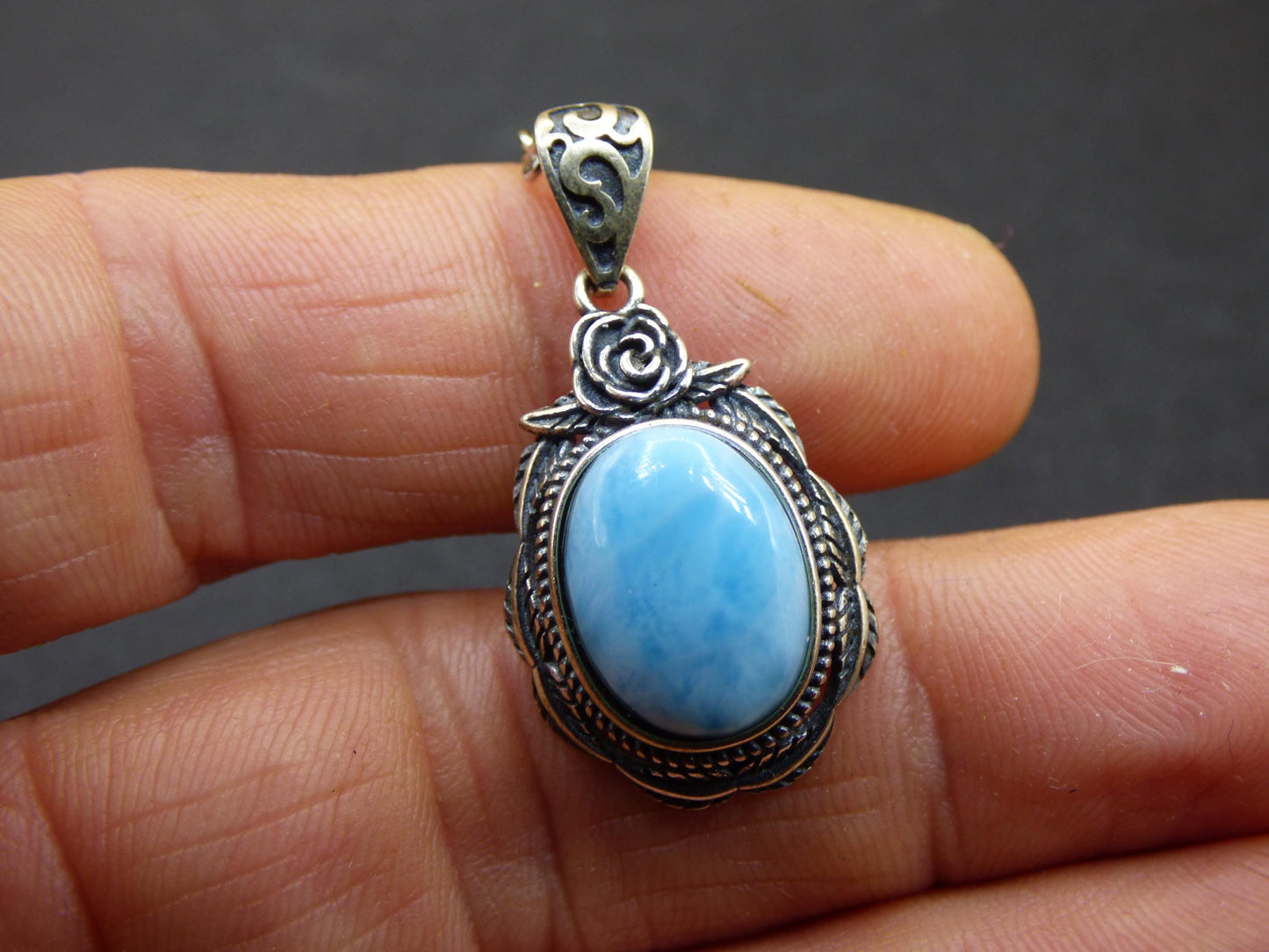 Larimar Un collier de pierres précieuses 925 Sterling Silver Femme Bijoux Noble Antique Vintage Guérison Pierre Rareté Mer Ciel Bleu Cadeau Femme Petite Amie