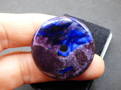 Sugilite &amp; Richterite Bustamite Protection Donut Gemstone Crystal Healing Stone Rareté Rare Collector Sugilite rouge bleu violet pendentif rond cadeau