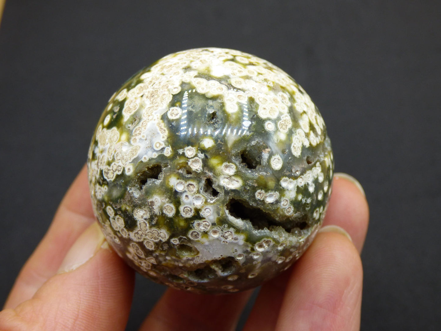 8 Adern Ocean Jaspis Orbicular grün - Edelstein Kugel Natur Heilstein Deko Kristall Geschenk Er Sie Mann Frau Haus Wohnung Energie Selten