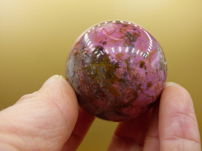 Kobalt Calcit Kugel *Rarität* rosa Pink Kristall Edelstein Deko Haus Sammler Geschenk Er Sie Mann Frau Freund Mineral Selten Heilstein