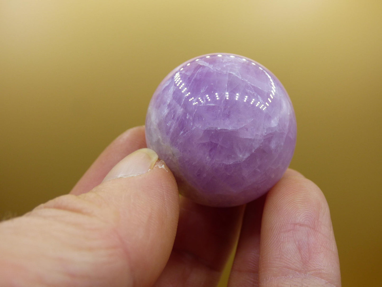 Kunzit A rosa Schimmer Flash ~ Edelstein Kugel Deko Sphere Haus Wohn Kristall HIPPIE Heilstein Rarität Selten Geschenk Frau Geschenk Er Sie