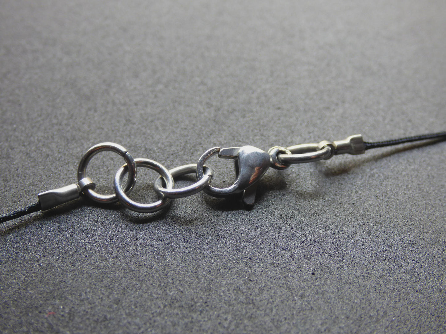 XS Charoit AAA Schutzdonut Edelstein Choker Kette Donut Rarität selten Schutzsymbol Heilstein Kristall Halschakra Ethno Frau Geschenk Er Sie