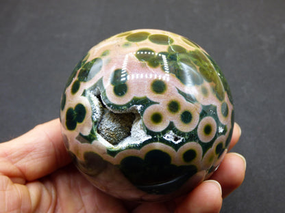 Sphère de jaspe océanique orbiculaire XXL à 8 veines, qualité AAA, vert et rouge - Pierre précieuse naturelle aux vertus curatives, cristal décoratif, cadeau idéal pour lui/elle, homme/femme, énergie, rare
