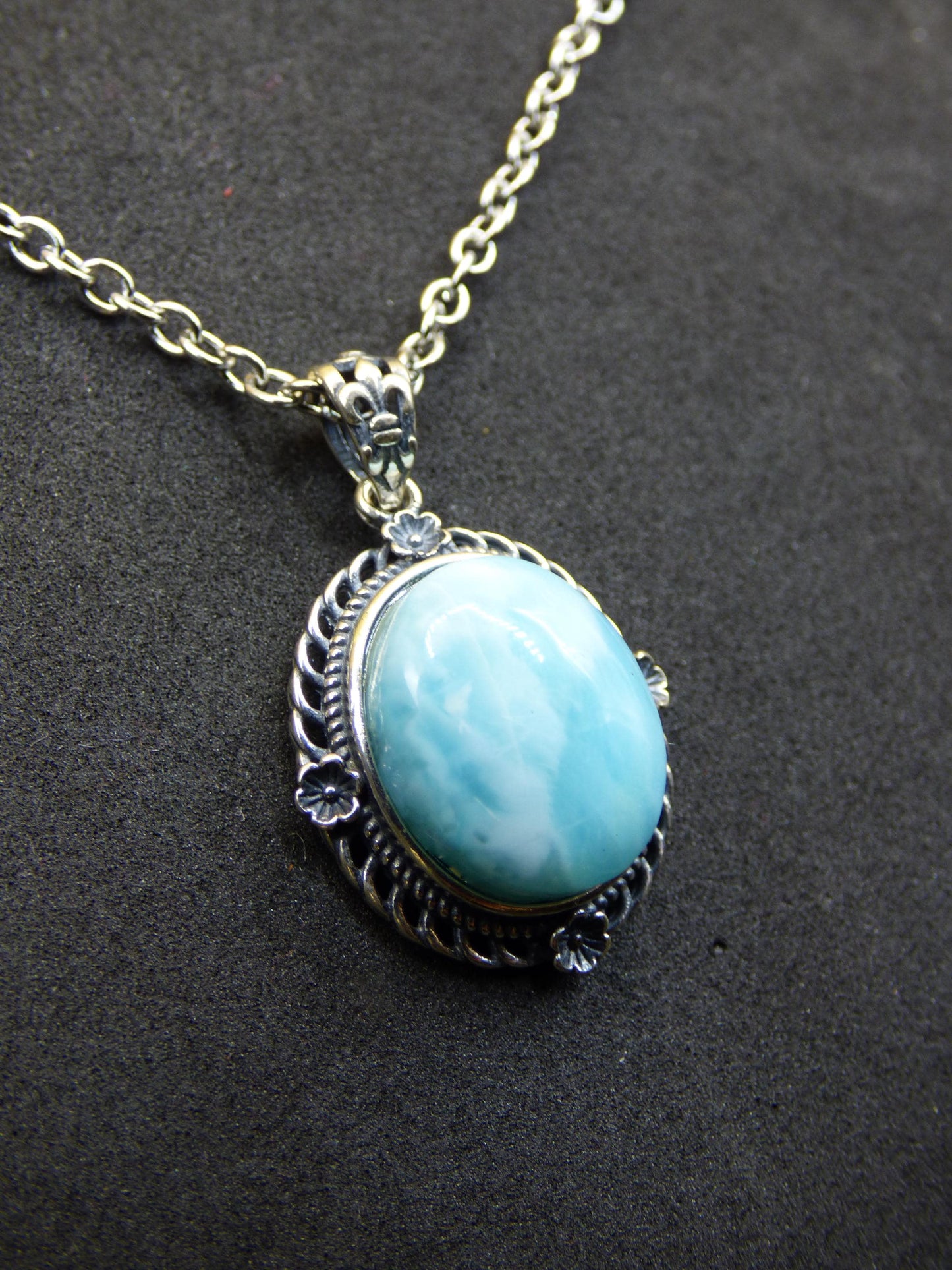 Larimar Un collier de pierres précieuses 925 Sterling Silver Femme Bijoux Noble Antique Vintage Guérison Pierre Rareté Mer Ciel Bleu Cadeau Femme Petite Amie