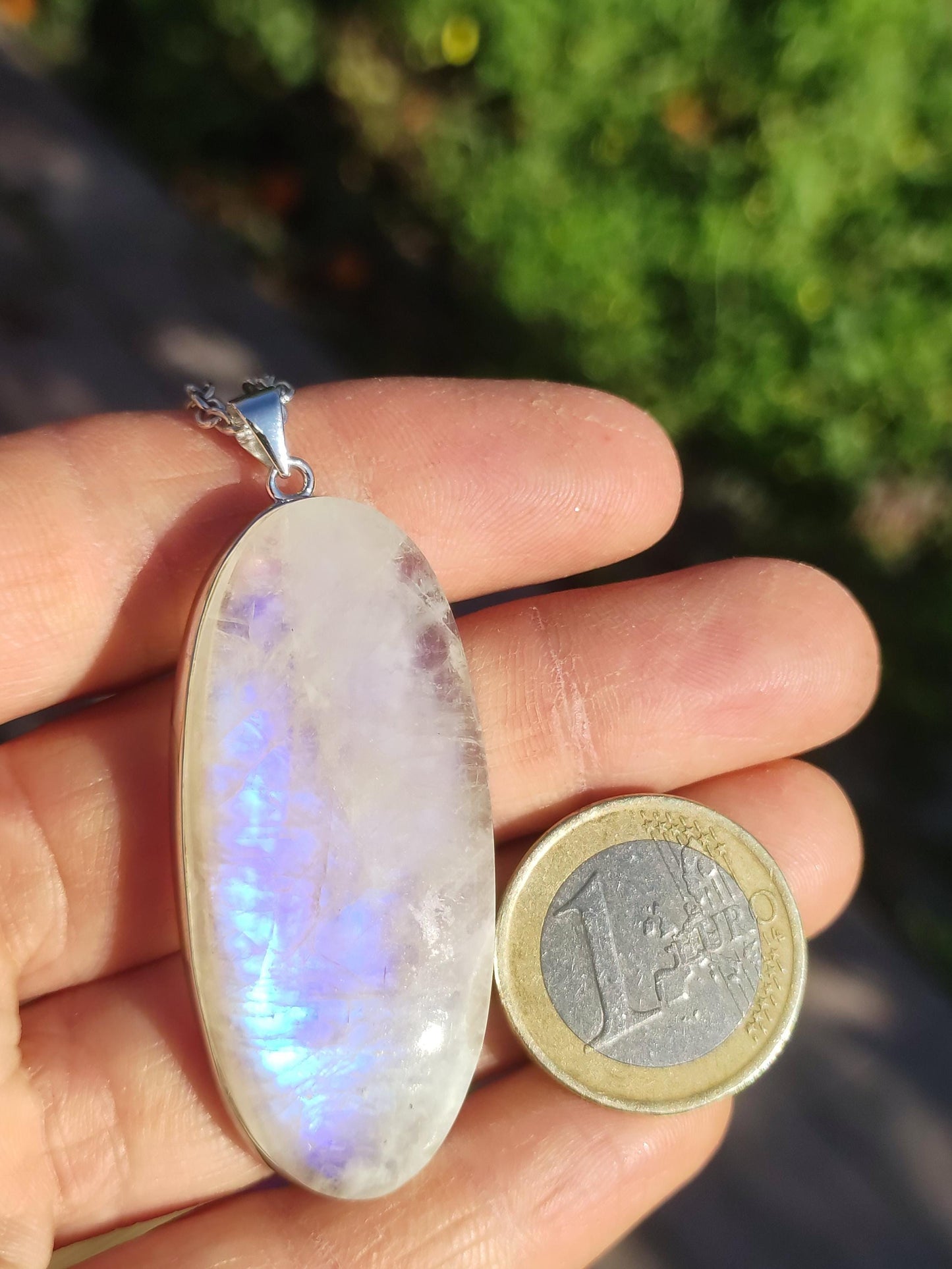 Collier en argent sterling 925 avec pierre de lune et pierres précieuses bleues scintillantes, pierre de guérison rare et unique, précieuse et naturelle, idéal pour un homme, une femme ou un ami.