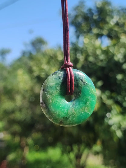 Variscite 30mm Collier de pierres précieuses Donut Pi Disque Rond Pierre de Guérison Vert Rareté Naturelle Cadeau Homme Femme Lui Son Ami Frère Pendentif Chanceux