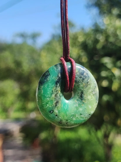Variscite 30mm Collier de pierres précieuses Donut Pi Disque Rond Pierre de Guérison Vert Rareté Naturelle Cadeau Homme Femme Lui Son Ami Frère Pendentif Chanceux