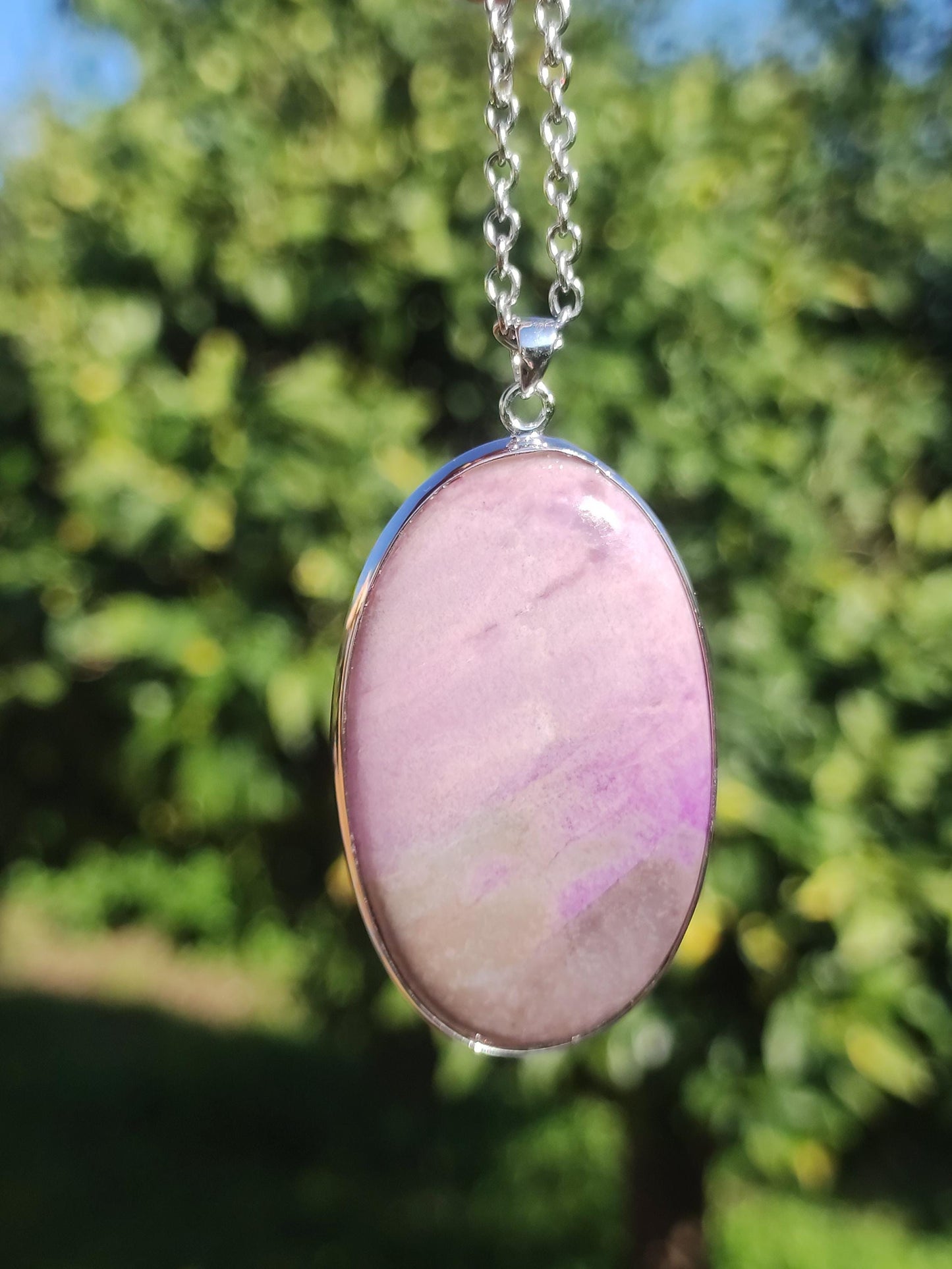 XL Sugilite / Sugilite including 925 silver setting, purple lilac gemstone necklace, natural healing stone, energy rarity, man, woman, he/she, gift, elegant