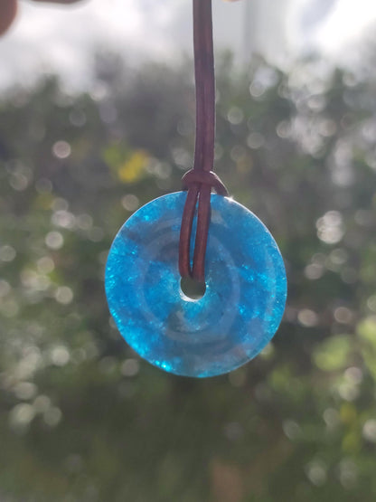 Apatit AAA ~ Donut 30mm ~ Edelstein Kette blau Natur Rarität Schutzsymbol Heilstein Kristall HIPPIE Boho Ethno Mann Frau Geschenk Er Sie