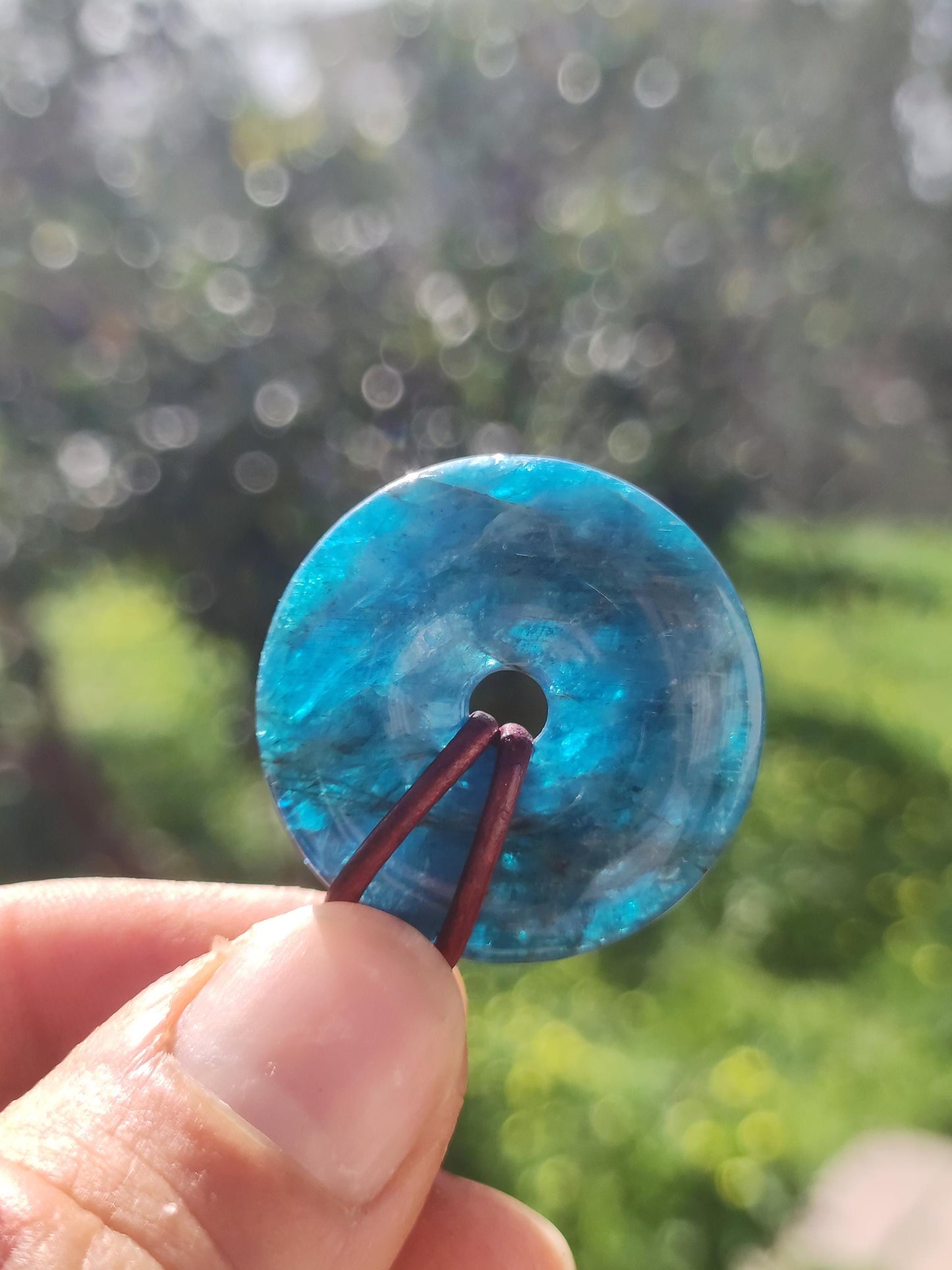 Apatit AAA ~ Donut 30mm ~ Edelstein Kette blau Natur Rarität Schutzsymbol Heilstein Kristall HIPPIE Boho Ethno Mann Frau Geschenk Er Sie