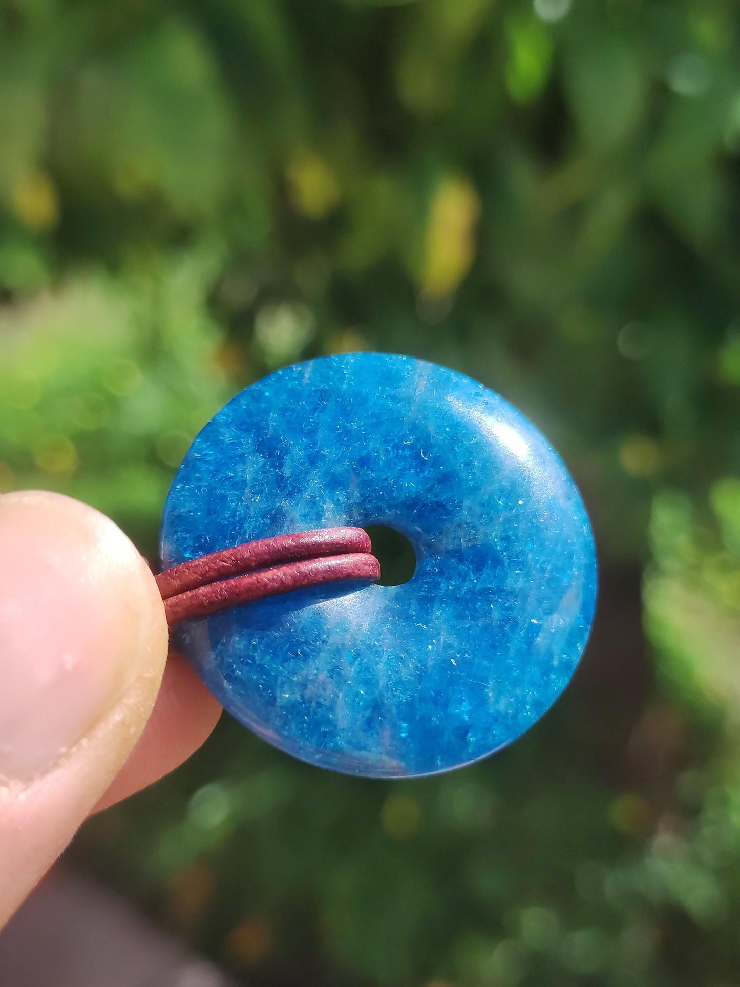Apatit AAA ~ Donut 30mm ~ Edelstein Kette blau Natur Rarität Schutzsymbol Heilstein Kristall HIPPIE Boho Ethno Mann Frau Geschenk Er Sie