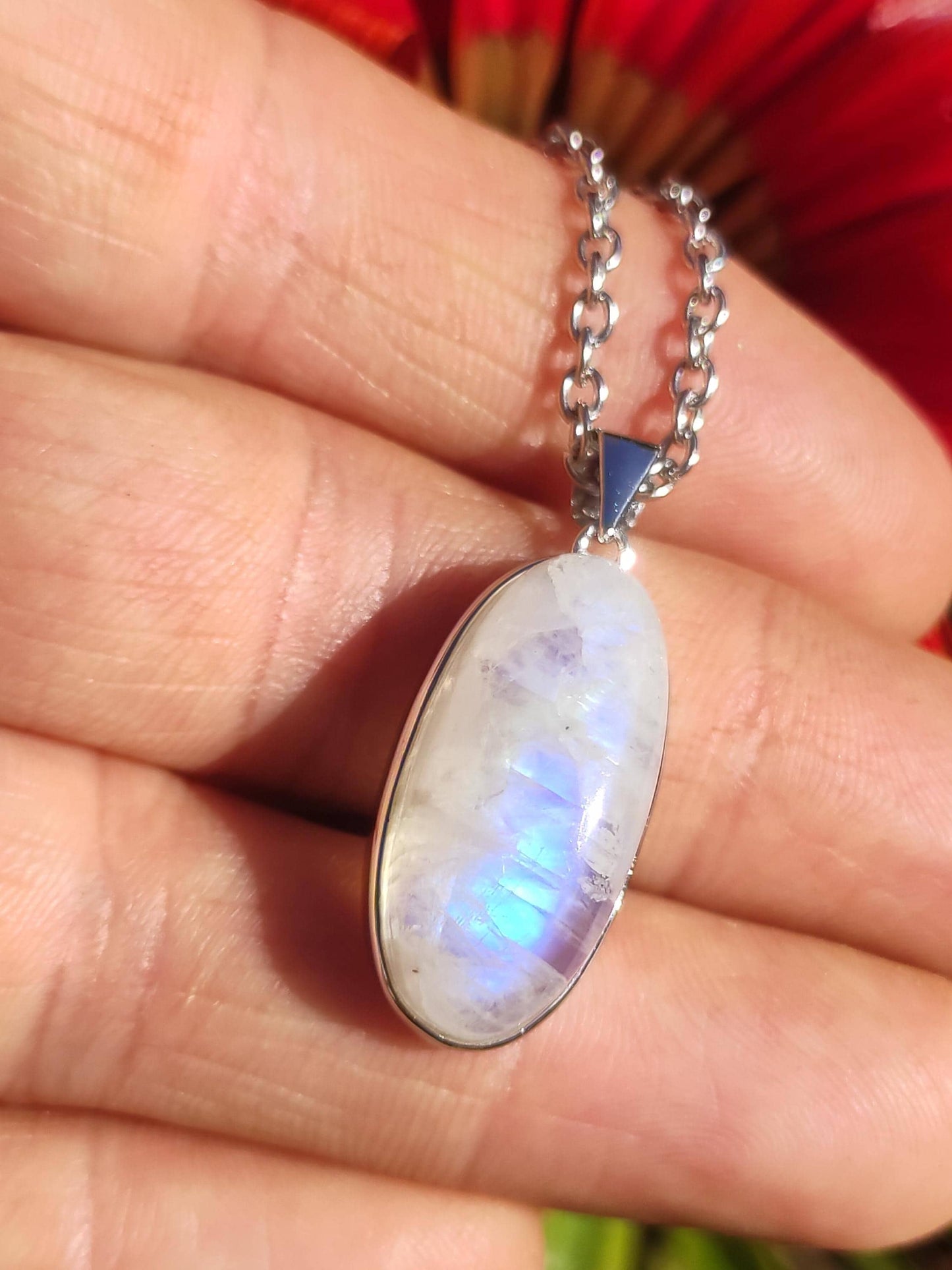 Collier en argent sterling 925 avec pierre de lune et pierres précieuses bleues scintillantes, pierre de guérison rare et unique, précieuse et naturelle, idéal pour un homme, une femme ou un ami.