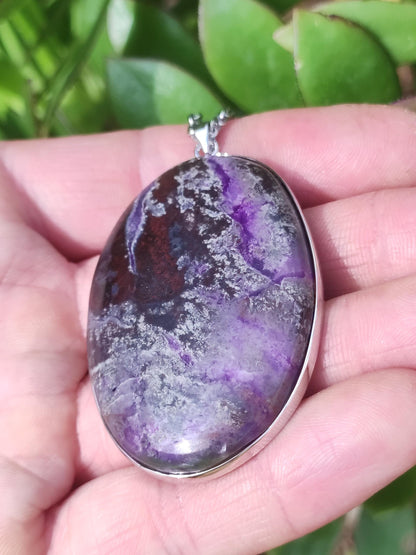 XL Sugilite / Sugilite including 925 silver setting, purple lilac gemstone necklace, natural healing stone, energy rarity, man, woman, he/she, gift, elegant