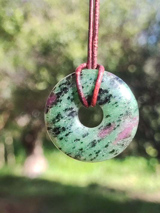 Ruby in Zoisite ~ Donut Gemstone Necklace Red Green Natural Healing Stone Man Woman Good Luck Protection HIPPIE GOA Boho Tibet Ethnic Rarity Gift He Her