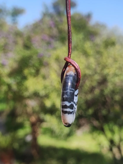 Collier donut en agate noire 30 mm - pierre précieuse homme femme père mère fille ami pierre de guérison bijoux porte-bonheur hippie nature rareté cadeau
