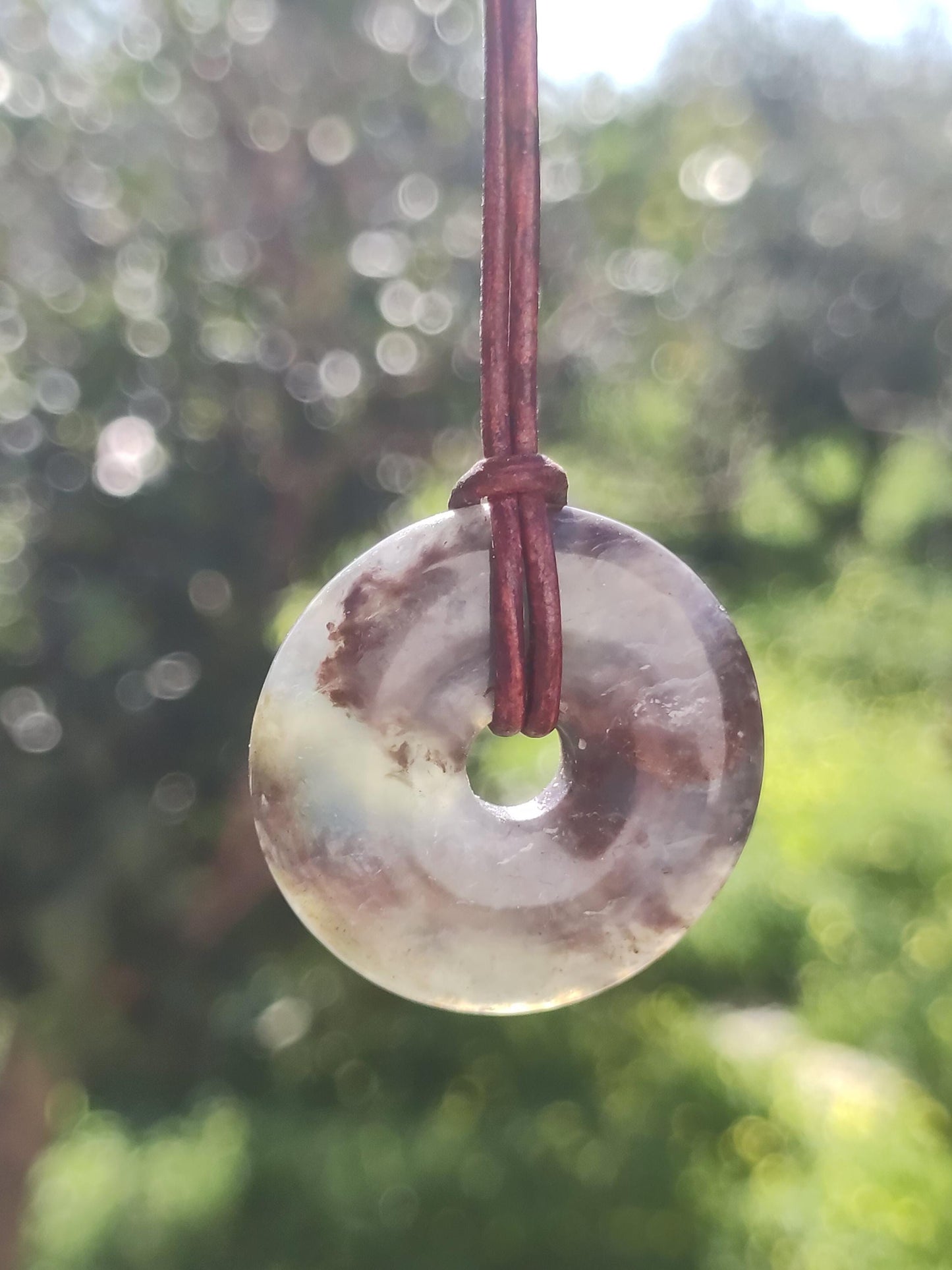 Opale Andine Opale Noir Bleu ~ Collier de pierres précieuses Boho Ethno Nature Donut Protection Symbole Guérison Pierre Matrice Collecteur Minéral Rareté Homme Femme