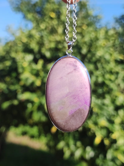 XL Sugilite / Sugilite including 925 silver setting, purple lilac gemstone necklace, natural healing stone, energy rarity, man, woman, he/she, gift, elegant