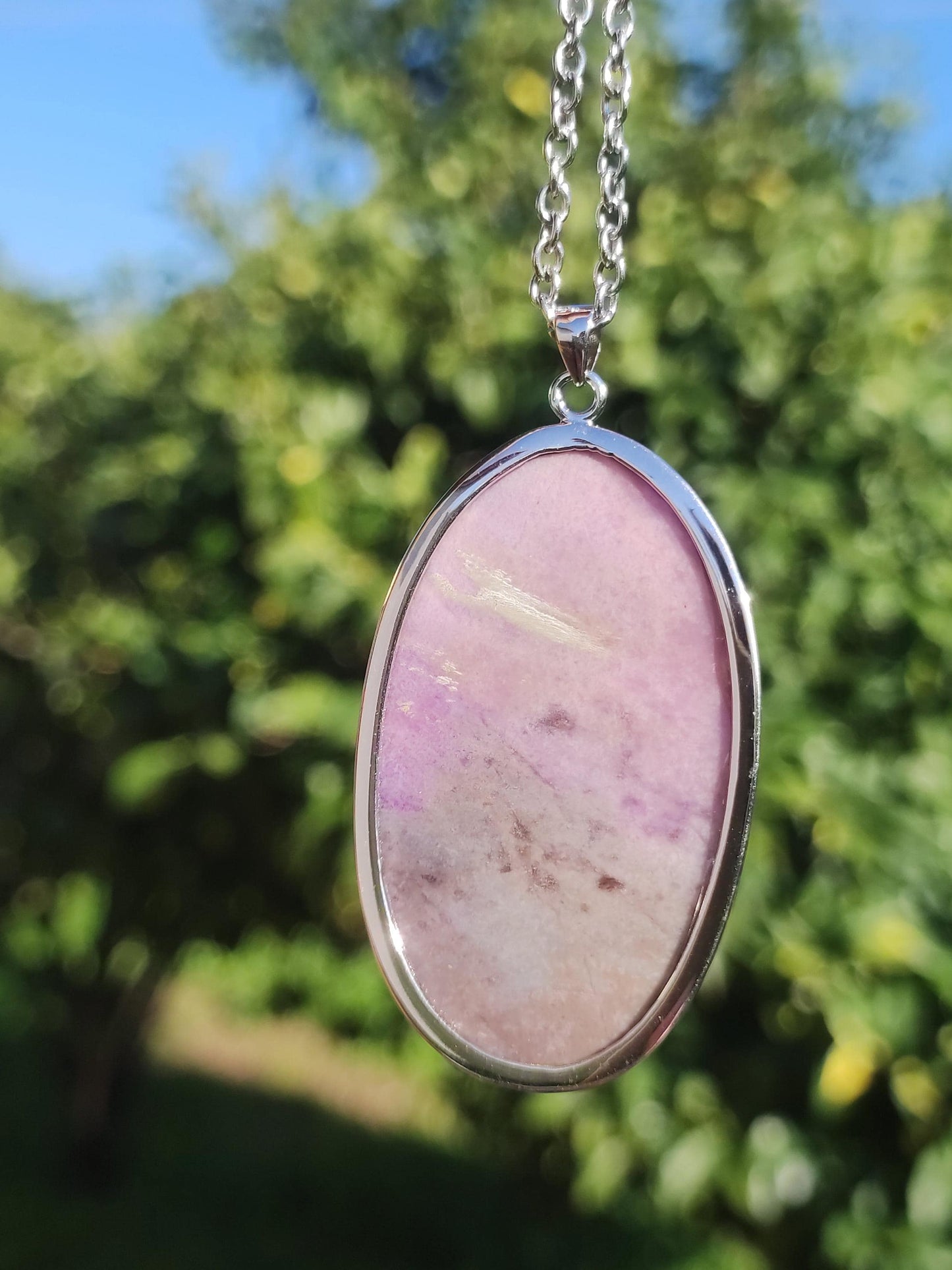 XL Sugilite / Sugilite including 925 silver setting, purple lilac gemstone necklace, natural healing stone, energy rarity, man, woman, he/she, gift, elegant