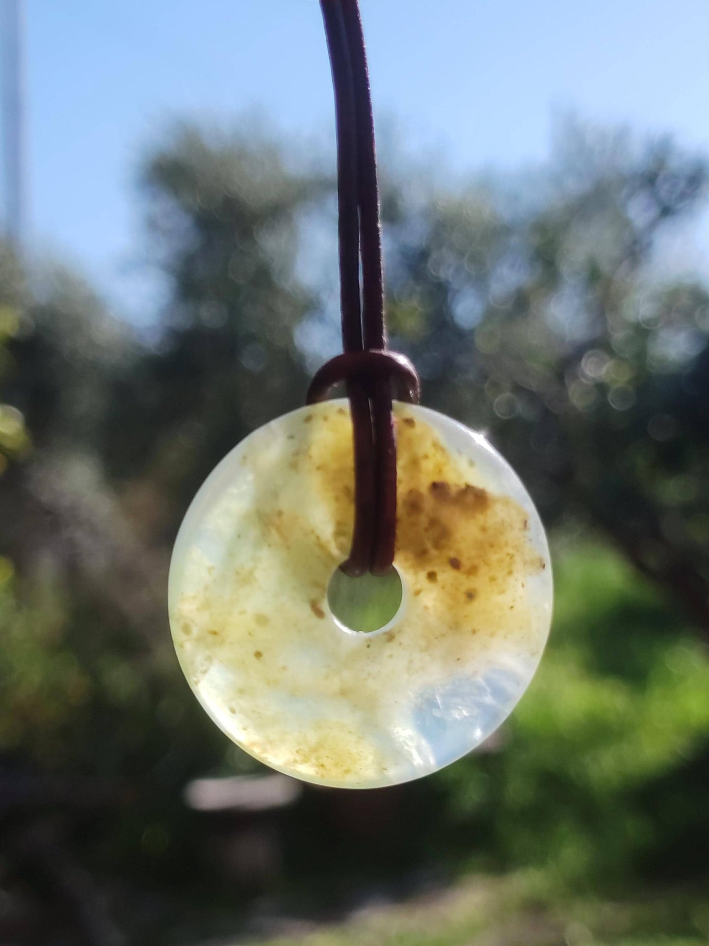 Opale Andine Opale Bleu ~ Collier de pierres précieuses HIPPIE GOA Boho Ethno Nature Donut Protection Symbole Pierre de guérison Chakra Collecteur Minéral Rareté Homme Femme