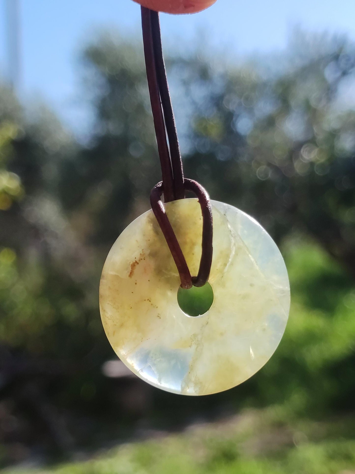 Opale Andine Opale Bleu ~ Collier de pierres précieuses HIPPIE GOA Boho Ethno Nature Donut Protection Symbole Pierre de guérison Chakra Collecteur Minéral Rareté Homme Femme