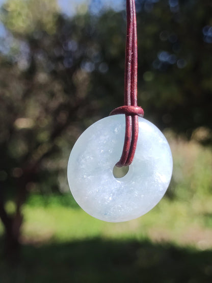 Aigue-marine A ~ Collier pendentif donut en pierre précieuse bleue rare, cristal de guérison naturelle, pour homme, femme, enfant, frère, sœur, qualité