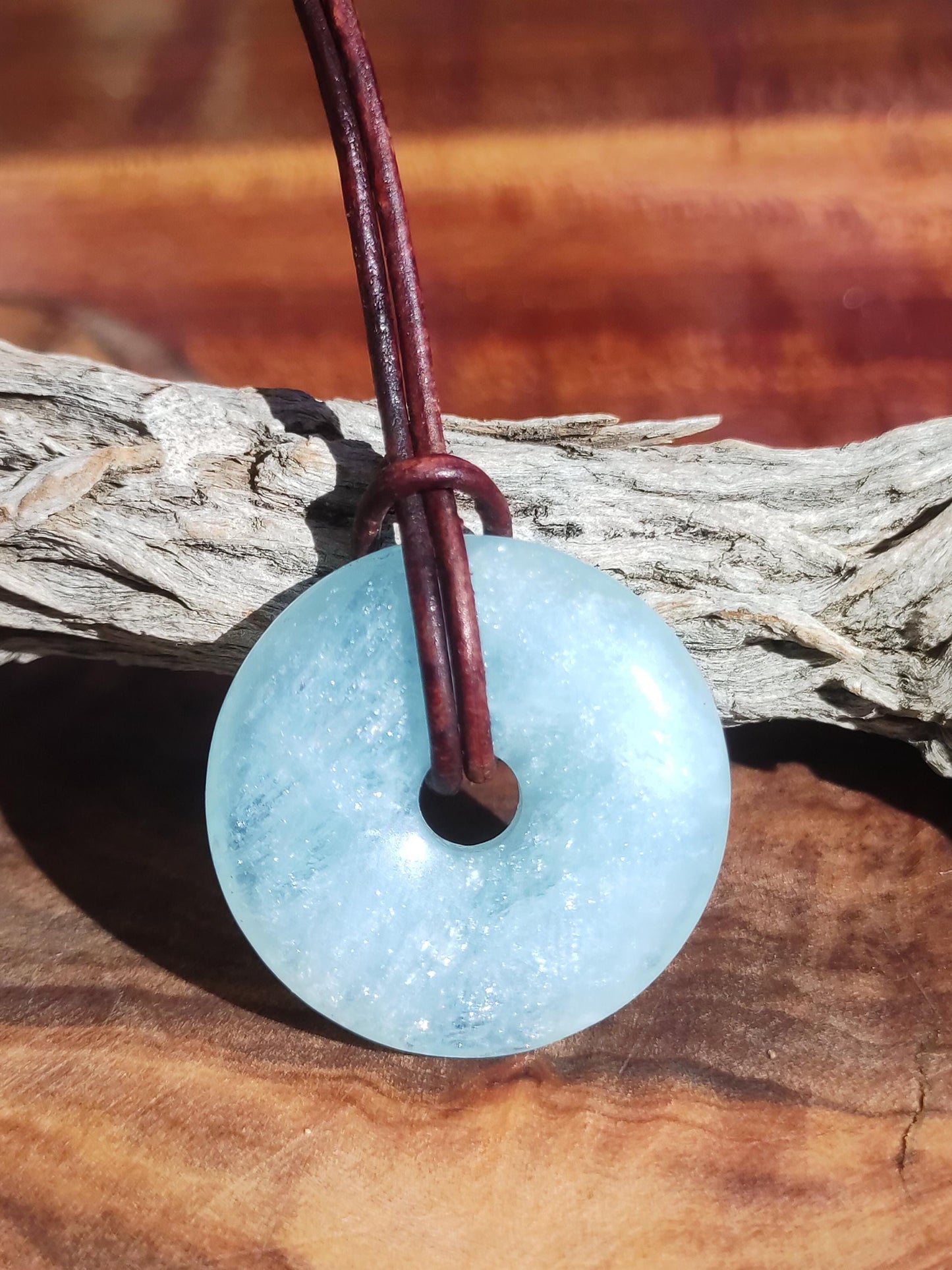 Aigue-marine A ~ Collier pendentif donut en pierre précieuse bleue rare, cristal de guérison naturelle, pour homme, femme, enfant, frère, sœur, qualité
