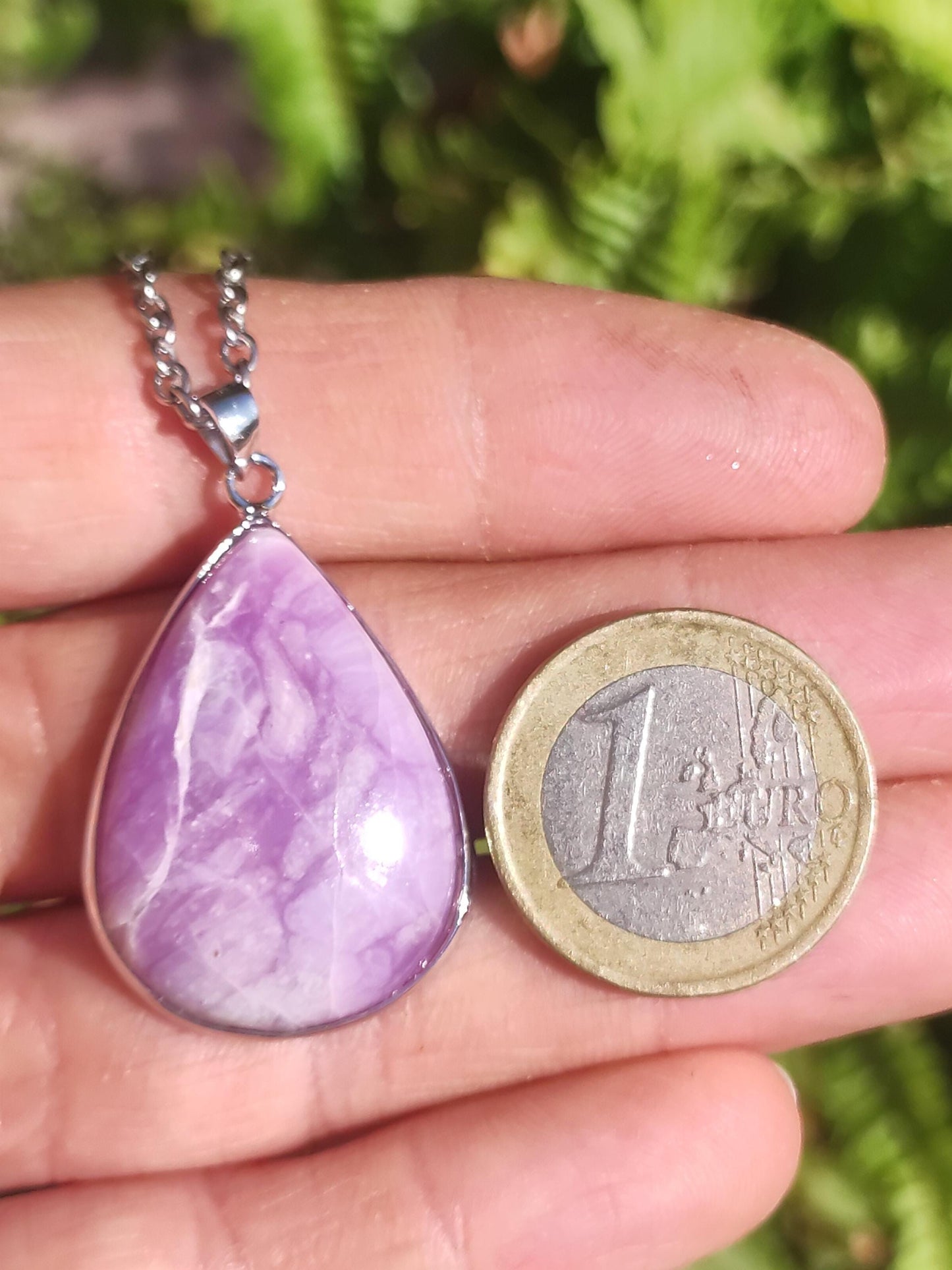 Sugilite / Sugilite avec monture en argent 925 collier de pierres précieuses violettes pierre de guérison naturelle énergie rareté homme femme lui son cadeau noble de haute qualité