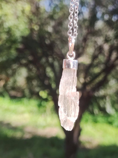 Hiddenite AAA *Rarité* ~ Argent sterling 925 ~ Collier de pierres précieuses ~HIPPIE ~GOA ~Boho ~Ethno ~Nature ~Pierre de guérison