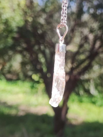 Hiddenite AAA *Rarité* ~ Argent sterling 925 ~ Collier de pierres précieuses ~HIPPIE ~GOA ~Boho ~Ethno ~Nature ~Pierre de guérison