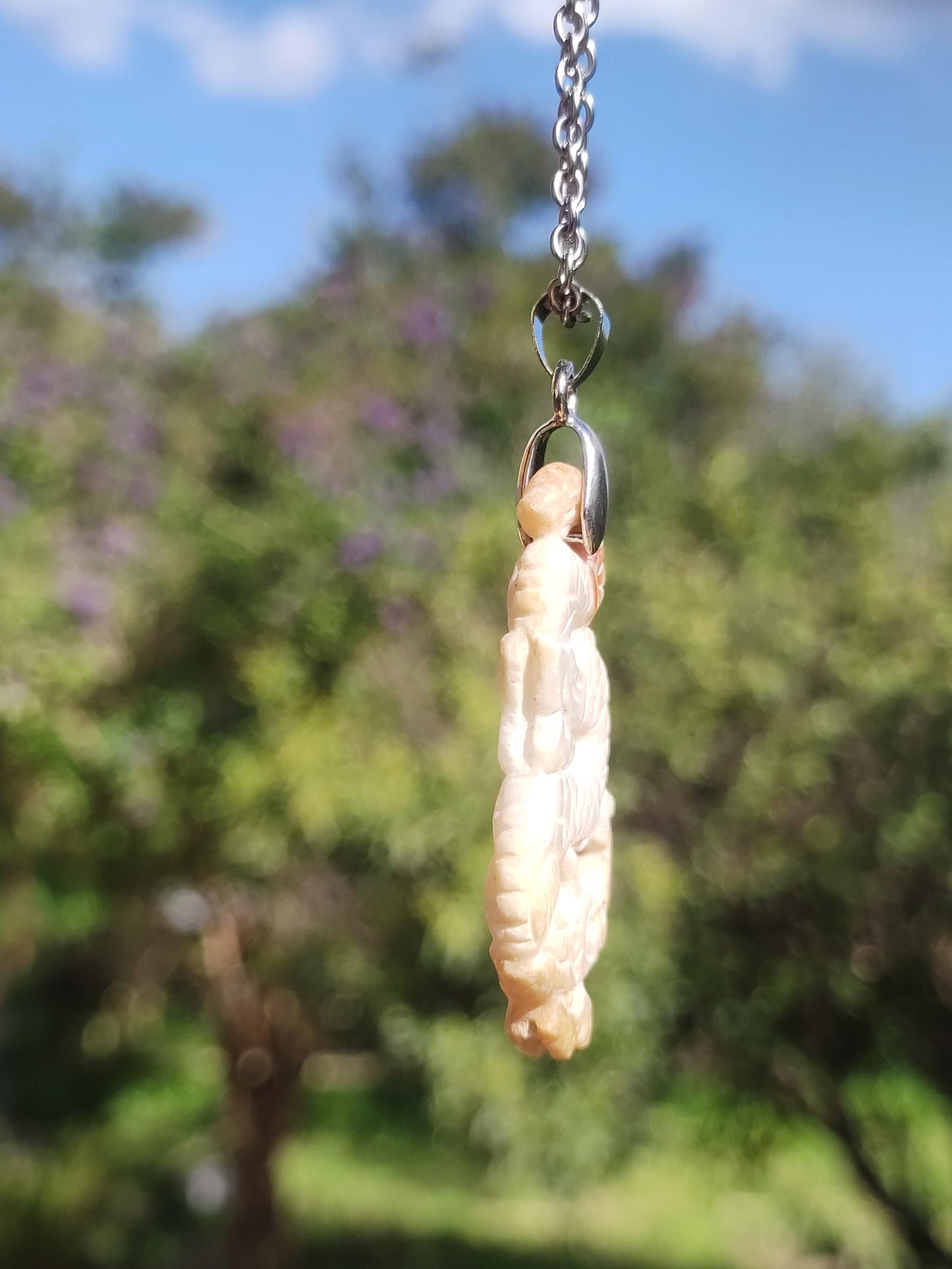 Birmanie Jade Un dragon de qualité *Rarité* Collier de pierres précieuses HIPPIE Boho Ethnique Pierre de guérison naturelle Rareté Bijoux en cristal Pendentif Nature Power Stone