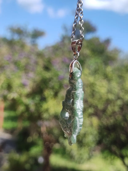 Birmanie Jade Un dragon de qualité *Rarité* Collier de pierres précieuses HIPPIE Boho Ethnique Pierre de guérison naturelle Rareté Bijoux en cristal Pendentif Nature Power Stone