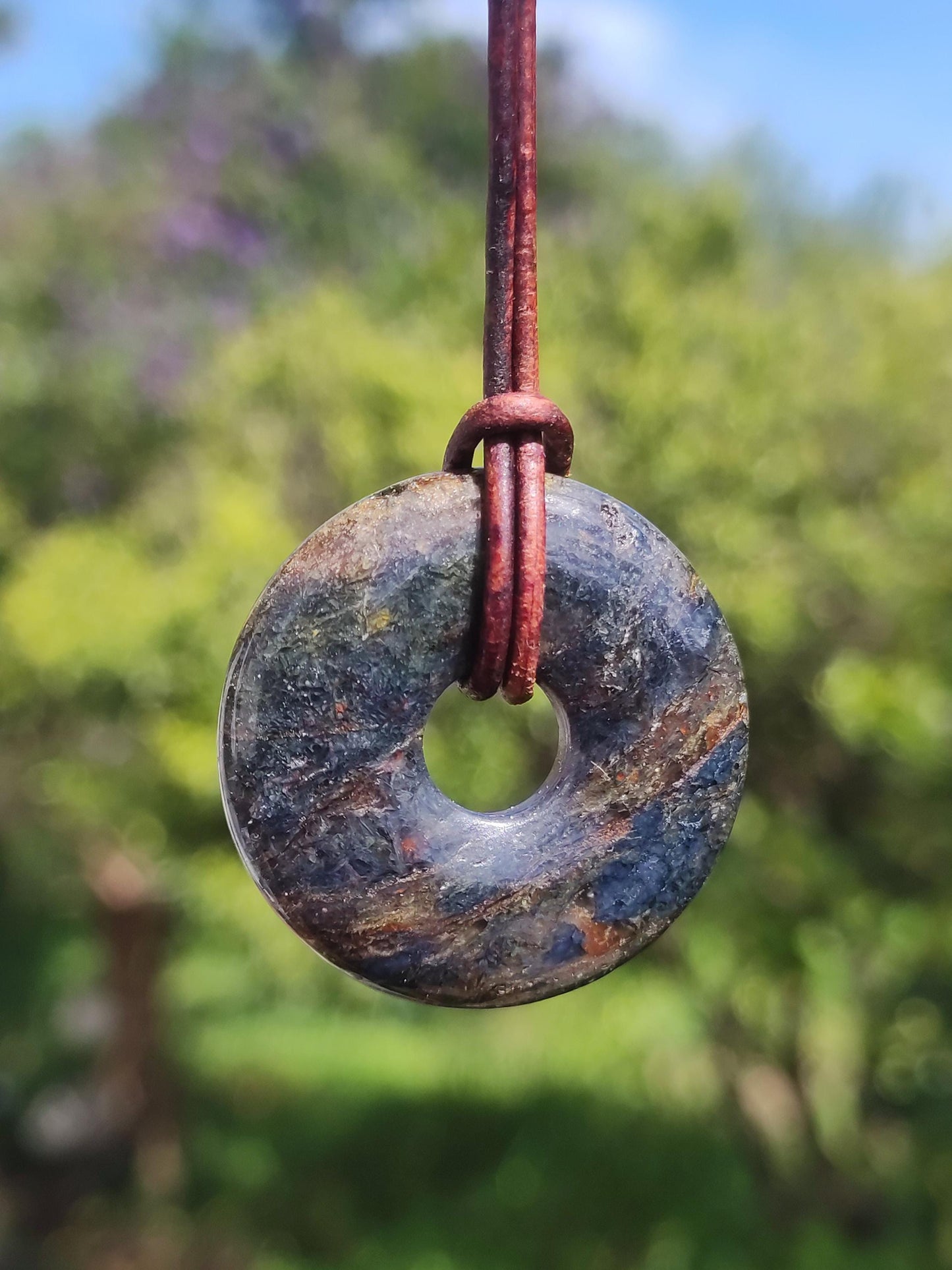 Pietersite bleu - collier de beignet de pierres précieuses rareté rare symbole de protection pierre de guérison cristal HIPPIE Boho Tibet ethnique homme femme lui offrir son