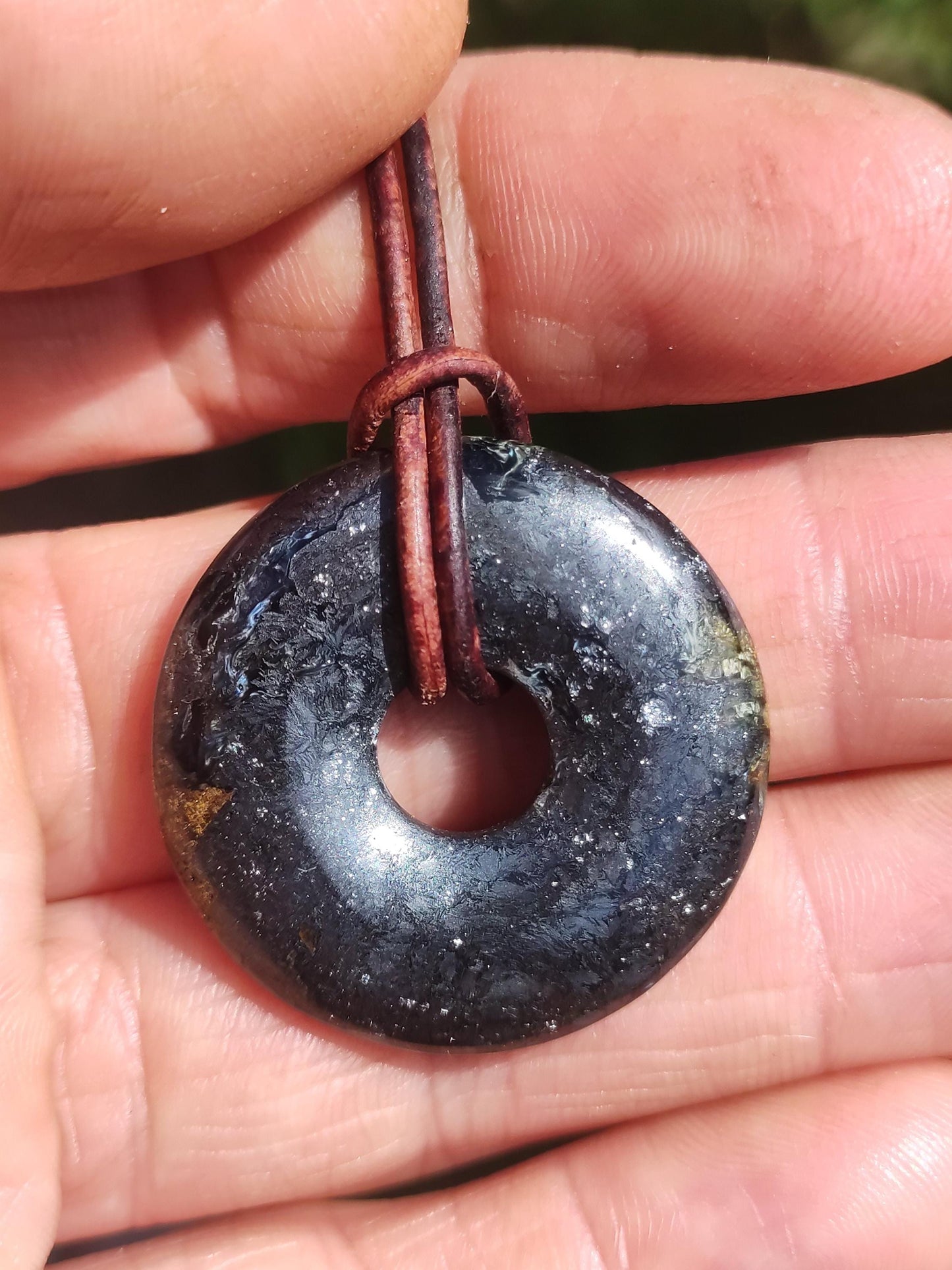 Pietersite Hématite bleue - Collier Donut Pierre précieuse Rareté Symbole de protection Pierre de guérison Cristal HIPPIE Boho Tibet Homme Femme Cadeau Lui Elle
