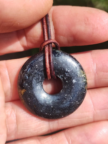 Pietersite Hématite bleue - Collier Donut Pierre précieuse Rareté Symbole de protection Pierre de guérison Cristal HIPPIE Boho Tibet Homme Femme Cadeau Lui Elle