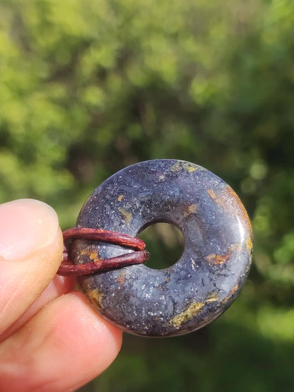 Pietersite Hématite bleue - Collier Donut Pierre précieuse Rareté Symbole de protection Pierre de guérison Cristal HIPPIE Boho Tibet Homme Femme Cadeau Lui Elle