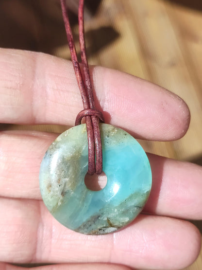 Opale Andine Opale Bleu ~ Collier de pierres précieuses HIPPIE GOA Boho Ethno Nature Donut Protection Symbole Pierre de guérison Chakra Collecteur Minéral Rareté Homme Femme
