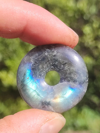 Labradorite ~ Donut 30mm ~ Collier de pierres précieuses Bleu Chatoyant Rareté Naturelle Protection Symbole Pierre de Guérison Cristal HIPPIE GOA Boho Tibet Ethno