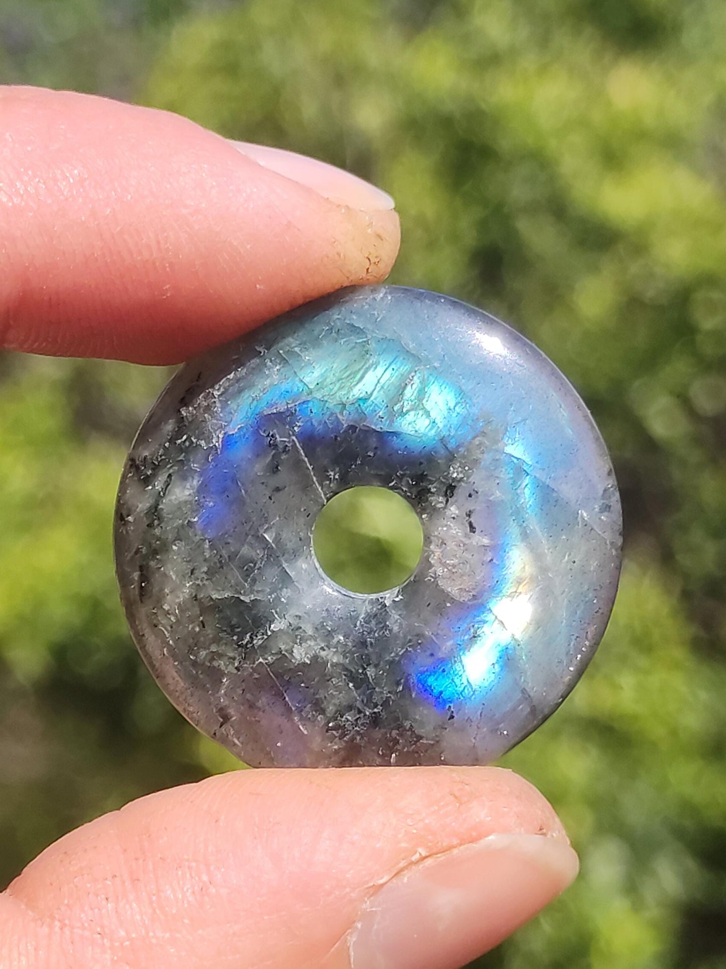 Labradorite ~ Donut 30mm ~ Collier de pierres précieuses Bleu Chatoyant Rareté Naturelle Protection Symbole Pierre de Guérison Cristal HIPPIE GOA Boho Tibet Ethno