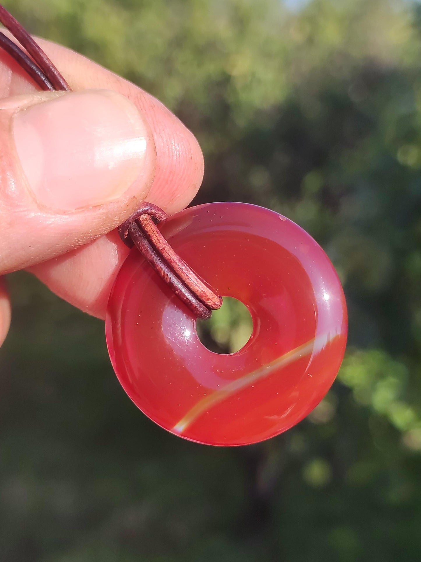 Cornaline Cornaline A - Collier Donut en Pierre Précieuse Rouge Pierre Naturelle de Guérison Pendentif en Cristal Homme Femme Enfant Cadeau Il Elle Frère Sœur