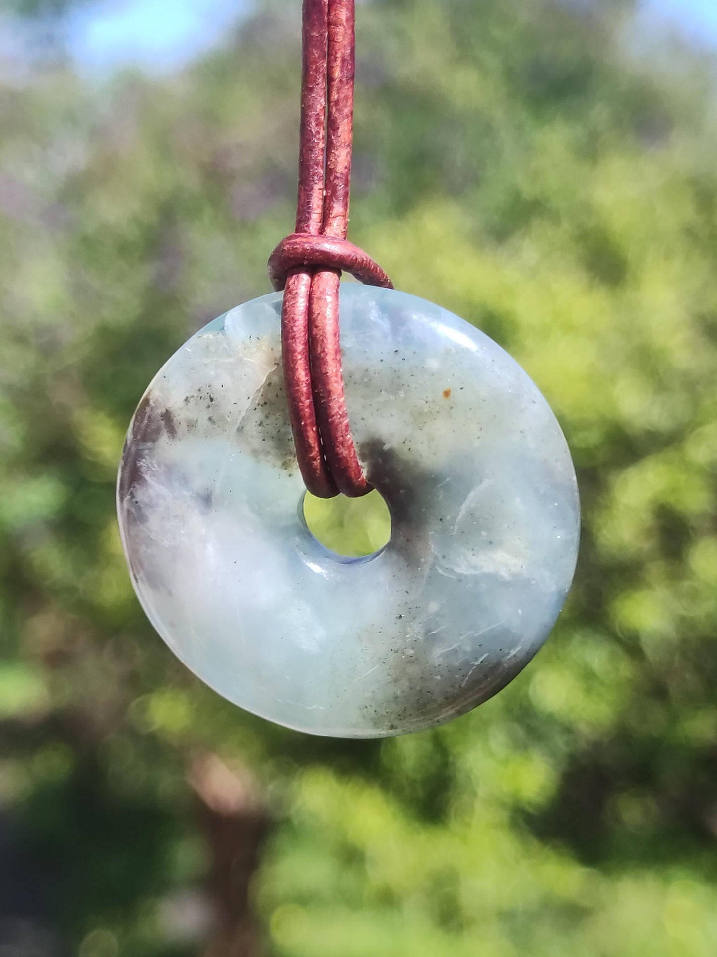 Opale Andine Opale Bleu ~ Collier de pierres précieuses HIPPIE GOA Boho Ethno Nature Donut Protection Symbole Pierre de guérison Chakra Collecteur Minéral Rareté Homme Femme