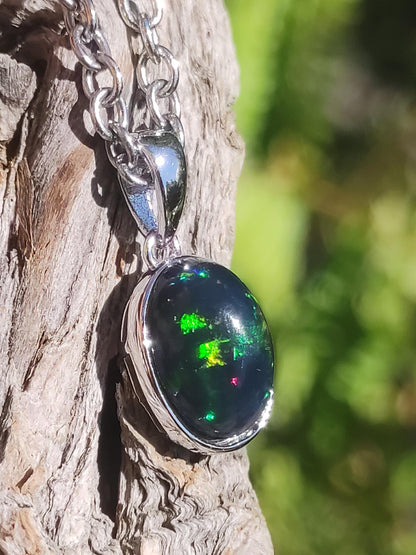 AAA Opale noir éthiopien argent 925 - Collier pierre précieuse coloré rareté pierre naturelle de soin cristaux pendentif homme femme cadeau elle lui pierre précieuse