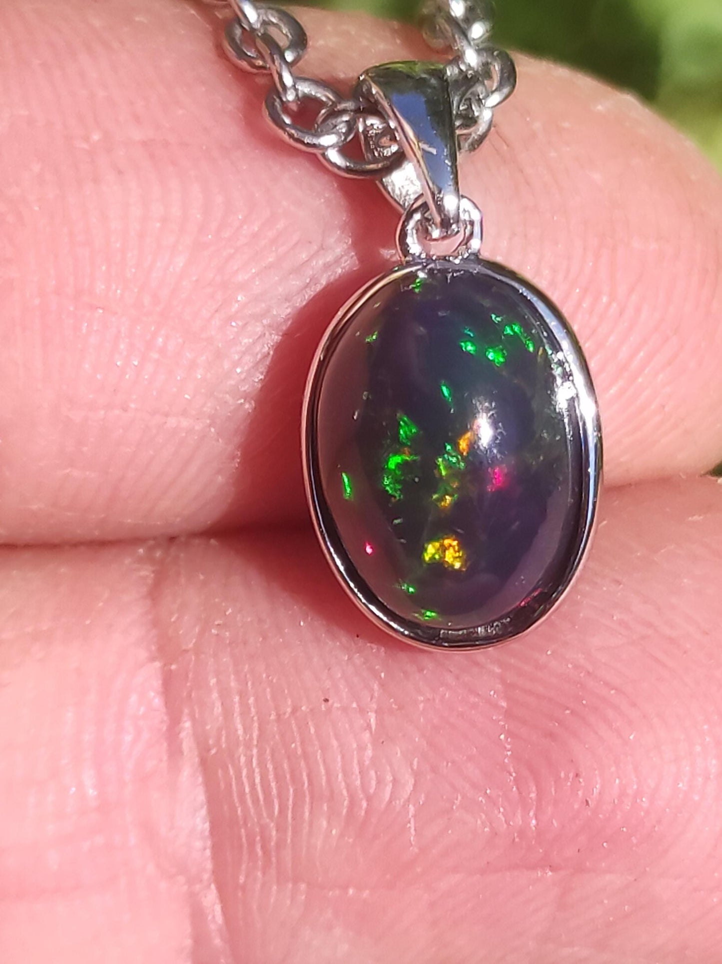 AAA Opale noir éthiopien argent 925 - Collier pierre précieuse coloré rareté pierre naturelle de soin cristaux pendentif homme femme cadeau elle lui pierre précieuse