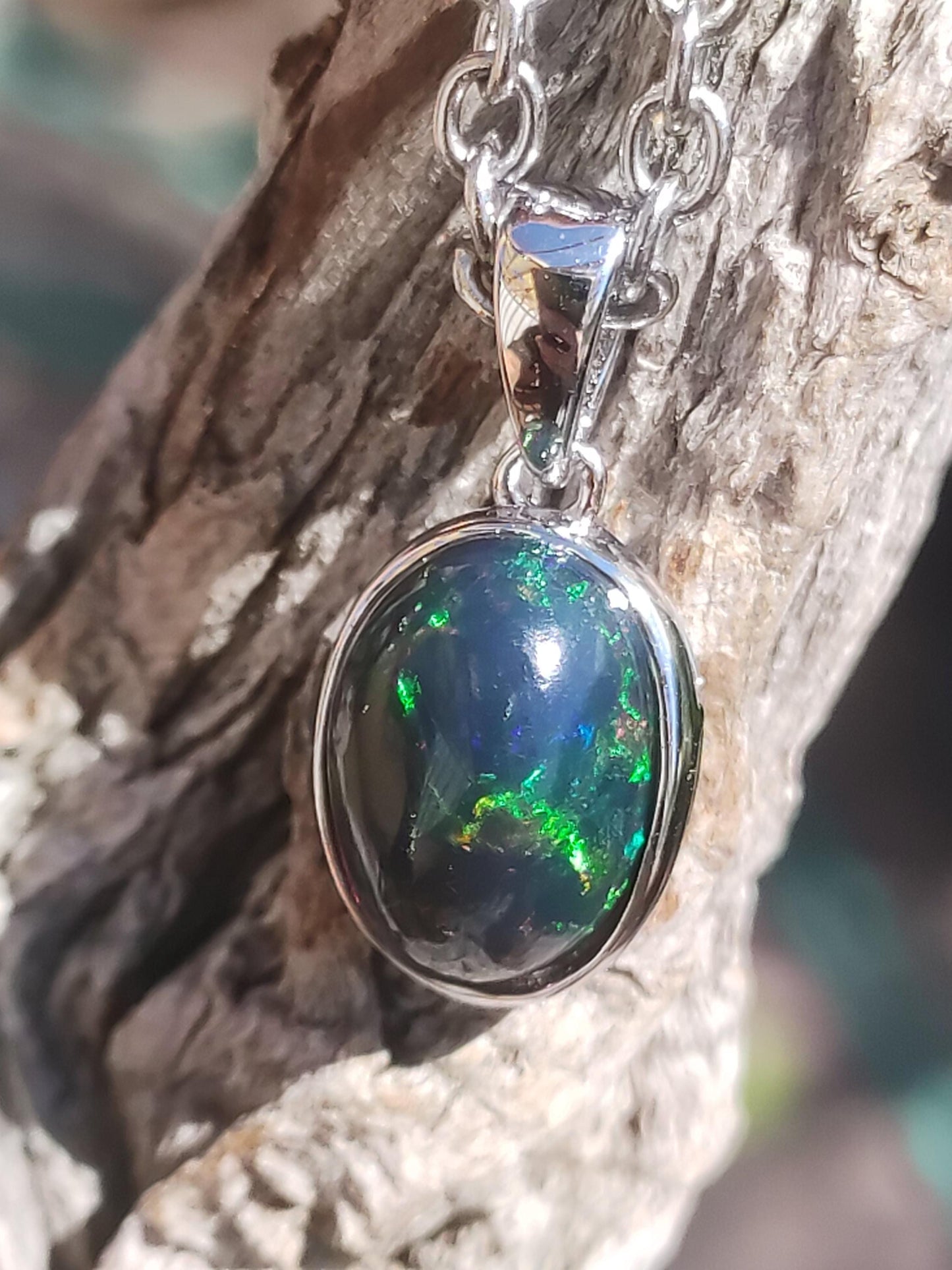 AAA Opale noir éthiopien argent 925 - Collier pierre précieuse coloré rareté pierre naturelle de soin cristaux pendentif homme femme cadeau elle lui pierre précieuse