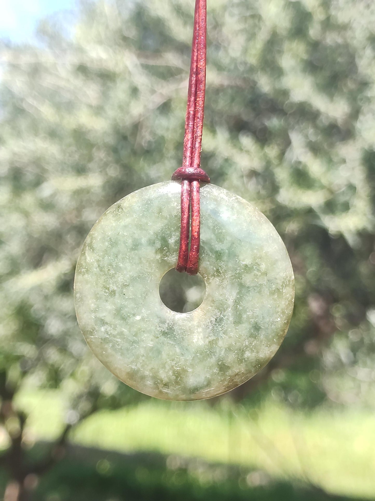 40mm Birmanie Jade *Rarité* ~ Collier de pierres précieuses Homme Femme Nature Pierre de guérison Puissance Énergie Rareté Cristal He She Pendentif Nature Cadeau Vert