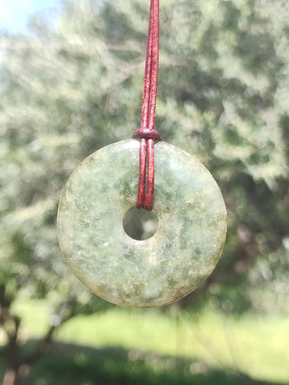 40mm Birmanie Jade *Rarité* ~ Collier de pierres précieuses Homme Femme Nature Pierre de guérison Puissance Énergie Rareté Cristal He She Pendentif Nature Cadeau Vert