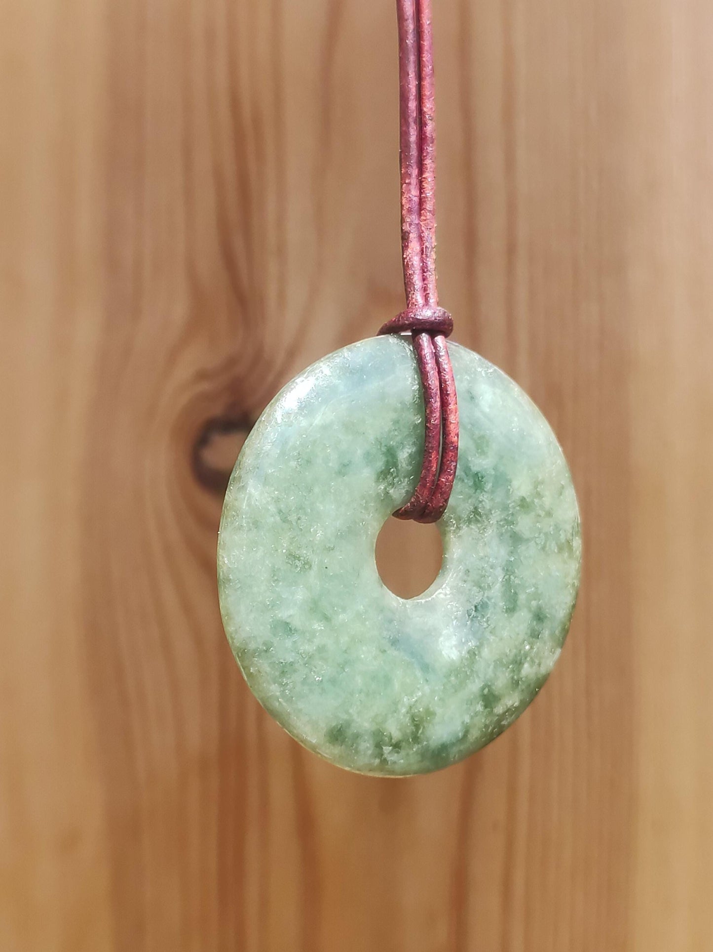 40mm Birmanie Jade *Rarité* ~ Collier de pierres précieuses Homme Femme Nature Pierre de guérison Puissance Énergie Rareté Cristal He She Pendentif Nature Cadeau Vert