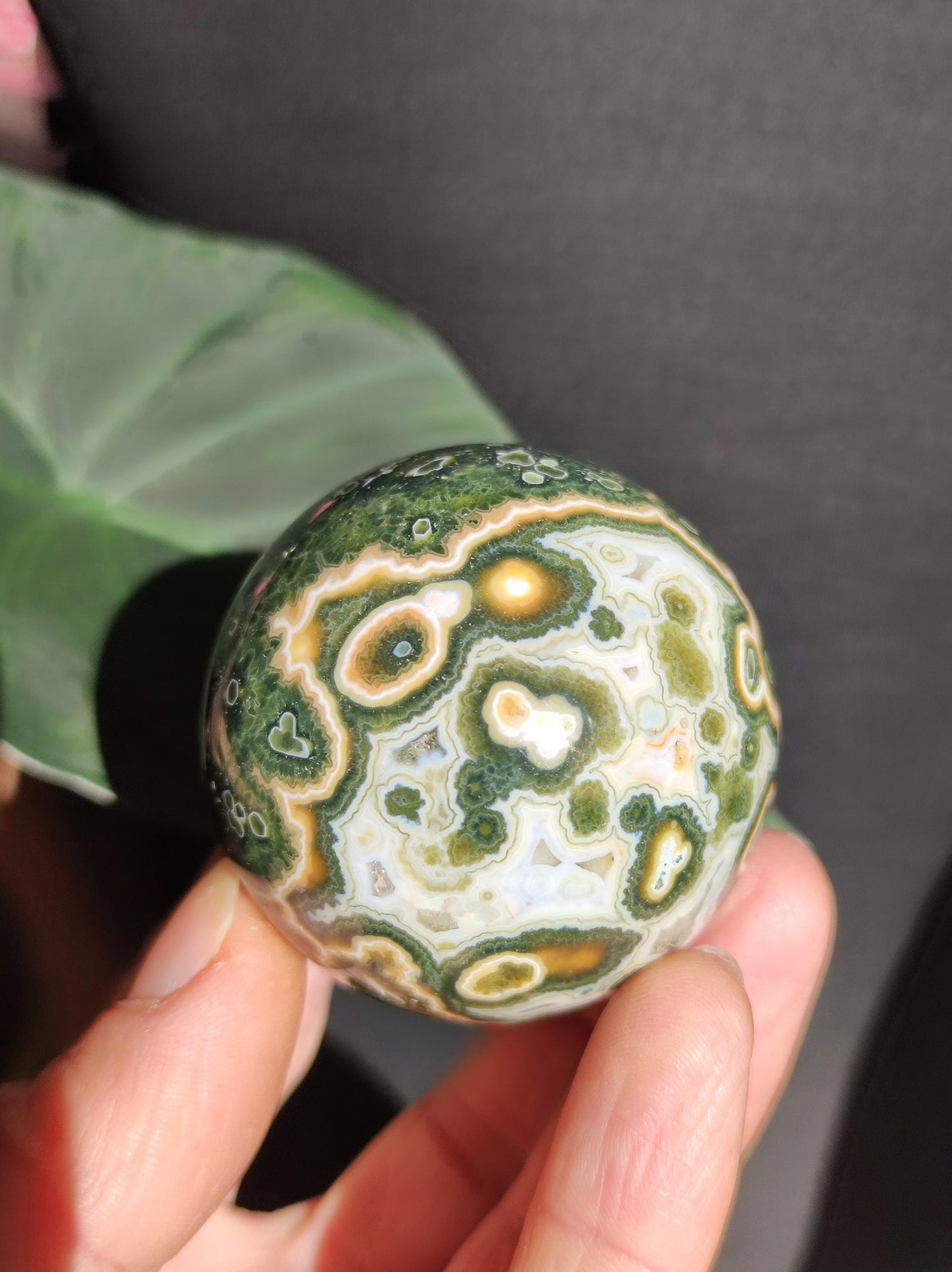 Jaspe océanique vert orbiculaire à 8 veines - Sphère de pierre précieuse rare, pierre de guérison naturelle, cristal décoratif, cadeau pour lui, elle, homme, femme, maison, énergie, rare