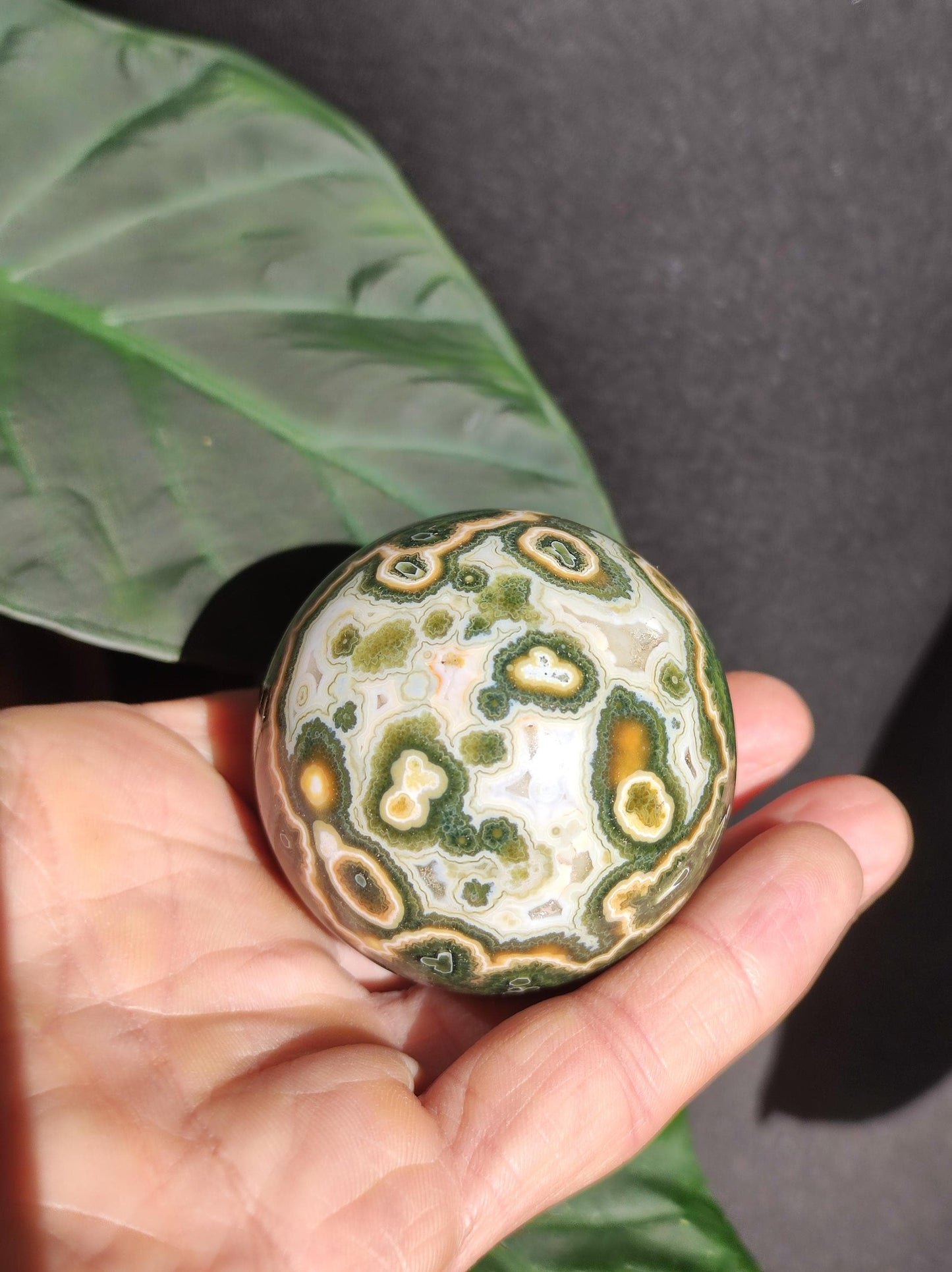 Jaspe océanique vert orbiculaire à 8 veines - Sphère de pierre précieuse rare, pierre de guérison naturelle, cristal décoratif, cadeau pour lui, elle, homme, femme, maison, énergie, rare
