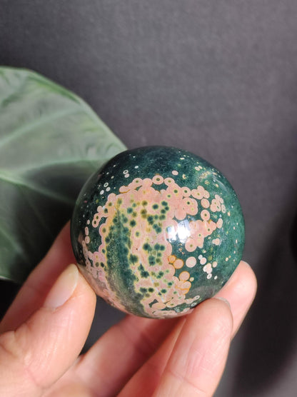 Jaspe océanique vert orbiculaire à 8 veines - Sphère de pierre précieuse rare, pierre de guérison naturelle, cristal décoratif, cadeau pour lui, elle, homme, femme, maison, énergie, rare
